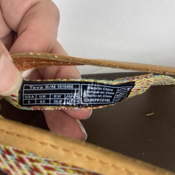 Teva Azure 2 Straps Flip Flops Sandals Women Sz 8 Brown Beach Vacation Outdoors - Picture 8 of 8